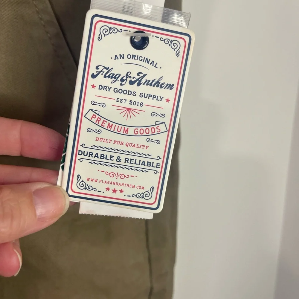 Flag & anthem‎ Classic Men's Khaki Chinos.